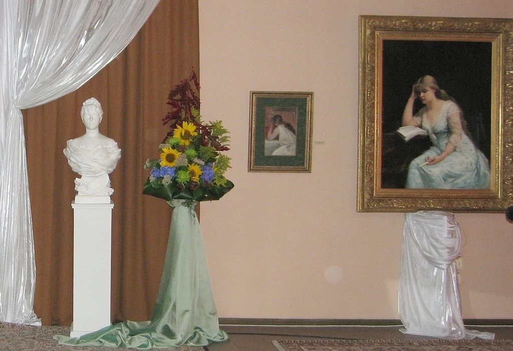 Экспозиция в полтавском художественном музее.