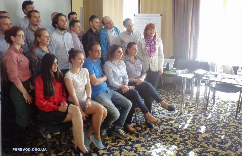 Групповое фото участников семинара с синхронным переводом