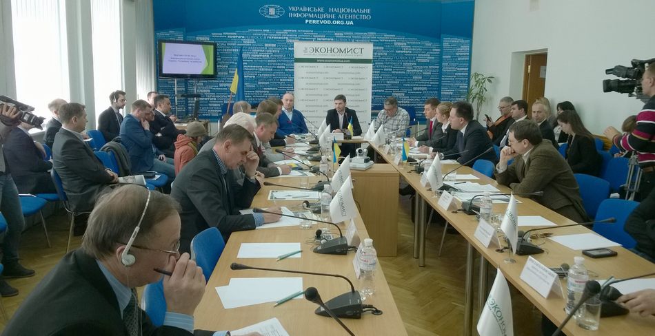 Синхронный перевод конференции в Укринформ представителям Украины и Евпропейского Союза.